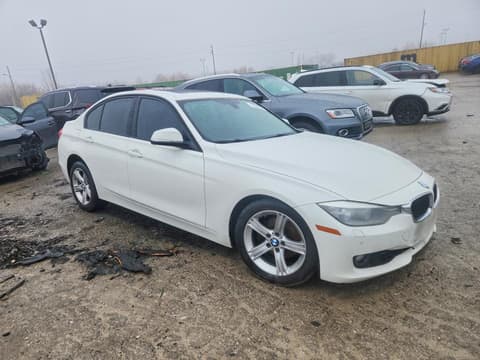 2014 Bmw 3 Series, VIN WBA3B3C57EJ980499. Zdjęcie 4 z 6 z aukcji Copart. Katalog aut z USA OpenDataCar.