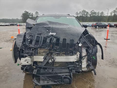 2018 Jeep Cherokee, VIN 1C4PJMLX0JD560347. Фото 5 з 6 з аукціону Copart. Каталог авто зі США OpenDataCar.