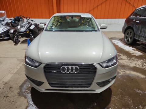2013 Audi A4, VIN WAUFFCFL5DN030130. Фото 5 з 6 з аукціону Copart. Каталог авто зі США OpenDataCar.