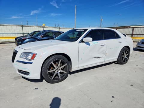 2014 Chrysler 300, VIN 2C3CCAAG2EH381086. Фото 1 з 6 з аукціону Copart. Каталог авто зі США OpenDataCar.