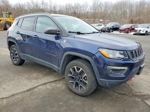 2020 Jeep Compass, VIN 3C4NJDDBXLT203314. Фото 4 з 6 з аукціону Copart. Каталог авто зі США OpenDataCar.