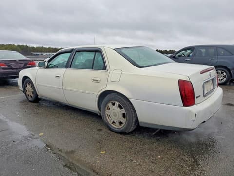2004 Cadillac Deville, VIN 1G6KD54Y94U159305. Zdjęcie 2 z 6 z aukcji Copart. Katalog aut z USA OpenDataCar.