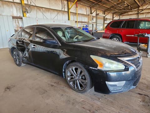 2015 Nissan Altima, VIN 1N4AL3AP3FC452434. Фото 4 з 6 з аукціону Copart. Каталог авто зі США OpenDataCar.