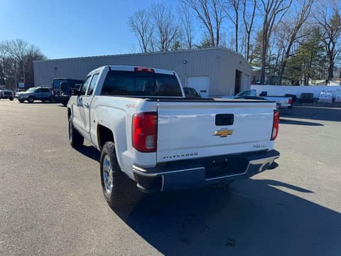 2017 Chevrolet Silverado, VIN 1GCVKSEJ4HZ241368. Фото 2 з 6 з аукціону Copart. Каталог авто зі США OpenDataCar.