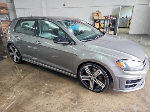 2016 Volkswagen Golf R, VIN WVWUF7AU5GW284355. Zdjęcie 4 z 6 z aukcji Copart. Katalog aut z USA OpenDataCar.