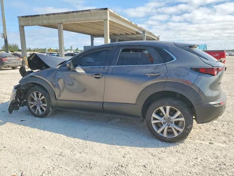 2021 Mazda CX-30, VIN 3MVDMABL6MM229710. Фото 2 из 6 с аукциона Copart. Каталог авто из США OpenDataCar.