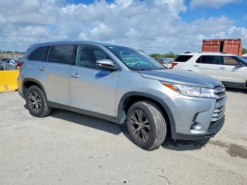 2019 Toyota Highlander, VIN 5TDZZRFHXKS298331. Фото 4 з 6 з аукціону Copart. Каталог авто зі США OpenDataCar.