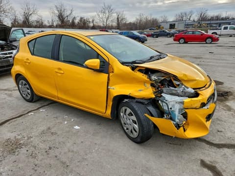 2015 Toyota Prius C, VIN JTDKDTB31F1091479. Фото 4 з 6 з аукціону Copart. Каталог авто зі США OpenDataCar.