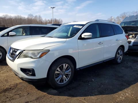 2017 Nissan Pathfinder, VIN 5N1DR2MN1HC665231. Фото 1 з 6 з аукціону Copart. Каталог авто зі США OpenDataCar.