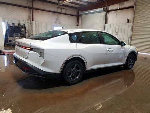 2025 Kia K4, VIN 3KPFT4DE9SE061937. Фото 3 з 6 з аукціону Copart. Каталог авто зі США OpenDataCar.