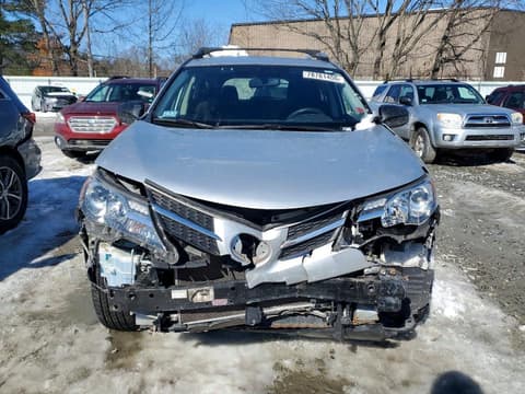 2015 Toyota RAV4, VIN JTMBFREV5FJ027827. Фото 5 з 6 з аукціону Copart. Каталог авто зі США OpenDataCar.