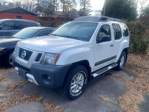 2015 Nissan Xterra, VIN 5N1AN0NWXFN660640. Фото 2 з 6 з аукціону Copart. Каталог авто зі США OpenDataCar.
