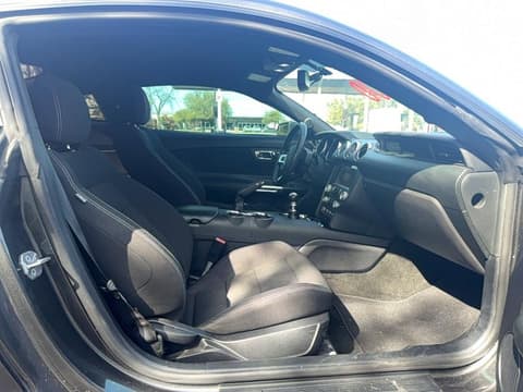 2017 Ford Mustang, VIN 1FA6P8AM4H5340049. Фото 5 з 6 з аукціону Copart. Каталог авто зі США OpenDataCar.