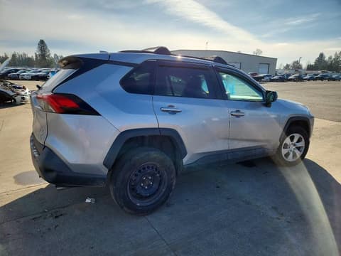 2019 Toyota RAV4, VIN 2T3F1RFV8KW027900. Zdjęcie 3 z 6 z aukcji Copart. Katalog aut z USA OpenDataCar.