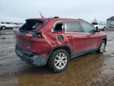 2015 Jeep Cherokee, VIN 1C4PJLCS6FW592228. Фото 3 з 6 з аукціону Copart. Каталог авто зі США OpenDataCar.