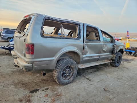 2003 Ford Excursion, VIN 1FMSU43P93EB66873. Photo 3 of 6 from Copart auction. OpenDataCar US salvage catalog.