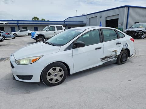 2016 Ford Focus, VIN 1FADP3E28GL374945. Фото 1 з 6 з аукціону Copart. Каталог авто зі США OpenDataCar.