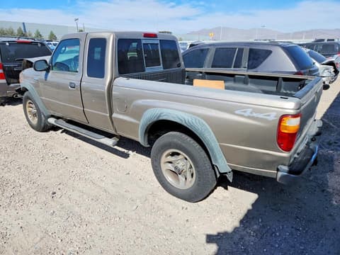 2004 Mazda B4000, VIN M12240. Zdjęcie 2 z 6 z aukcji Copart. Katalog aut z USA OpenDataCar.