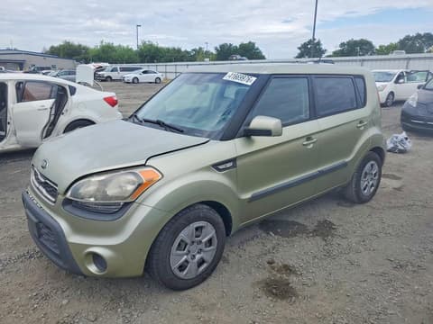 2013 Kia Soul, VIN KNDJT2A59D7613247. Zdjęcie 1 z 6 z aukcji Copart. Katalog aut z USA OpenDataCar.