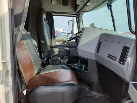 2023 Mack Anthem, VIN 1M1AN4GY0PM036721. Фото 5 з 6 з аукціону Copart. Каталог авто зі США OpenDataCar.