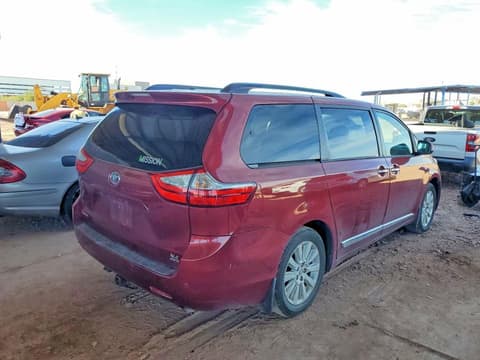 2016 Toyota Sienna, VIN 5TDDK3DC1GS140650. Фото 3 з 6 з аукціону Copart. Каталог авто зі США OpenDataCar.