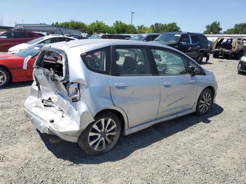 2013 Honda Fit, VIN JHMGE8H57DC004497. Фото 3 з 6 з аукціону Copart. Каталог авто зі США OpenDataCar.