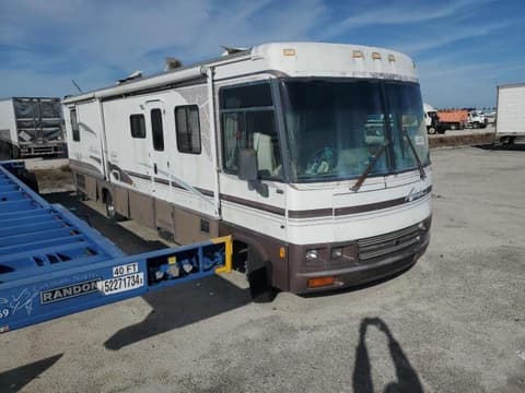 2000 Ford F-550 Super Duty, VIN 1FCNF53S1Y0A08151. Фото 1 из 6 с аукциона Copart. Каталог авто из США OpenDataCar.