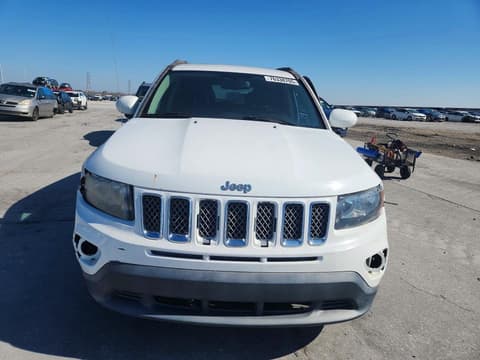 2016 Jeep Compass, VIN 1C4NJDEB4GD616811. Фото 5 из 6 с аукциона Copart. Каталог авто из США OpenDataCar.