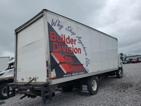 2023 Isuzu FTR, VIN 54DK6S1F8PSA50695. Zdjęcie 3 z 6 z aukcji Copart. Katalog aut z USA OpenDataCar.