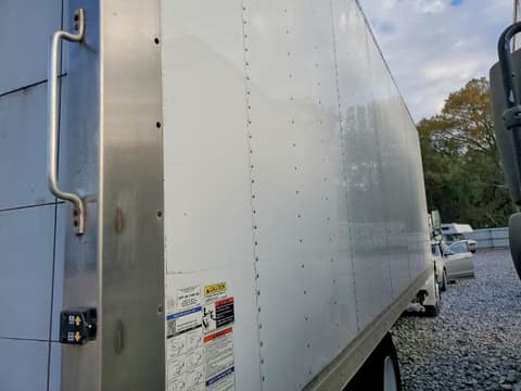 2021 Freightliner M2 106, VIN 3ALACWFC6MDMU8549. Фото 4 з 6 з аукціону Copart. Каталог авто зі США OpenDataCar.