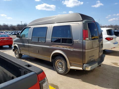 2002 Chevrolet Express 2500, VIN 1GBGG25R921176849. Photo 2 of 6 from Copart auction. OpenDataCar US salvage catalog.