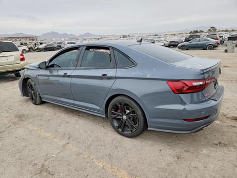 2021 Volkswagen Jetta, VIN 3VW6T7BUXMM098688. Фото 2 з 6 з аукціону Copart. Каталог авто зі США OpenDataCar.