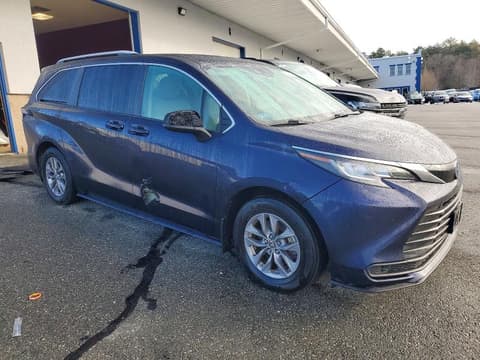 2022 Toyota Sienna, VIN 5TDKSKFC7NS069482. Фото 4 з 6 з аукціону Copart. Каталог авто зі США OpenDataCar.