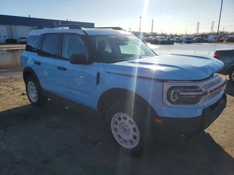 2025 Ford Bronco Sport, VIN 3FMCR9GN6SRE01236. Фото 4 з 6 з аукціону Copart. Каталог авто зі США OpenDataCar.