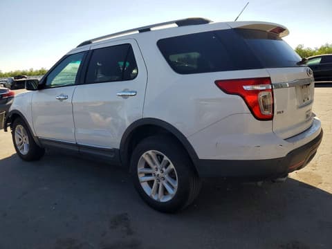 2013 Ford Explorer, VIN 1FM5K8D85DGC10715. Фото 2 з 6 з аукціону Copart. Каталог авто зі США OpenDataCar.