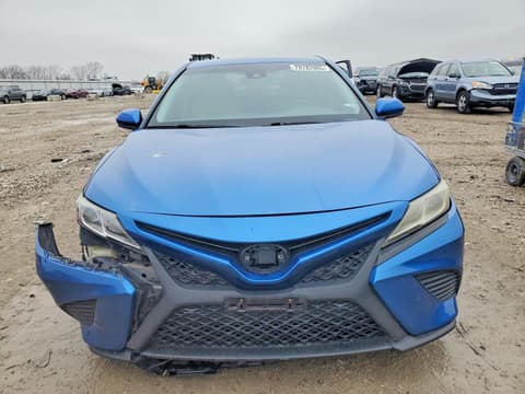 2018 Toyota Camry, VIN 4T1B11HK1JU011838. Фото 5 з 6 з аукціону Copart. Каталог авто зі США OpenDataCar.