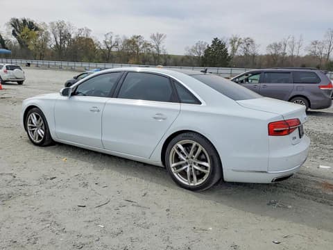 2015 Audi A8, VIN WAU32AFD0FN034133. Фото 2 з 6 з аукціону Copart. Каталог авто зі США OpenDataCar.