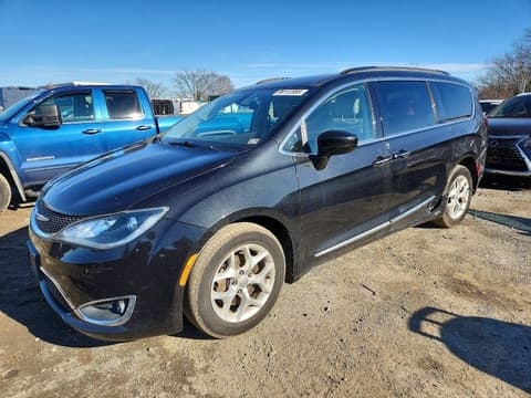 2017 Chrysler Pacifica, VIN 2C4RC1BG5HR725691. Фото 1 з 6 з аукціону Copart. Каталог авто зі США OpenDataCar.
