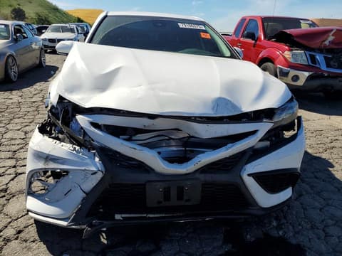 2021 Toyota Camry, VIN 4T1T11AK1MU513395. Фото 5 з 6 з аукціону Copart. Каталог авто зі США OpenDataCar.