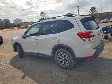 2021 Subaru Forester, VIN JF2SKAJC5MH444937. Photo 2 of 6 from Copart auction. OpenDataCar US salvage catalog.