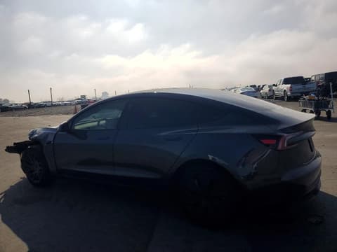 2025 Tesla Model 3, VIN 5YJ3E1EA8SF981740. Zdjęcie 2 z 6 z aukcji Copart. Katalog aut z USA OpenDataCar.