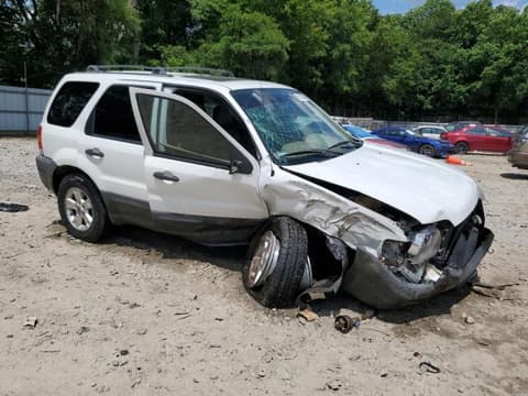 2005 Ford Escape, VIN 1FMYU93135DA21694. Фото 4 з 6 з аукціону Copart. Каталог авто зі США OpenDataCar.