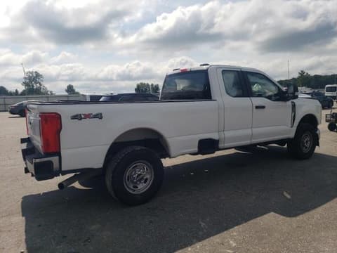 2023 Ford F-250 Super Duty, VIN 1FT7X2BA3PED52286. Фото 3 з 6 з аукціону Copart. Каталог авто зі США OpenDataCar.