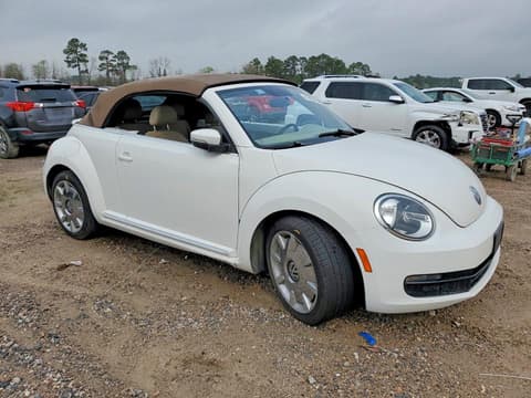 2013 Volkswagen Beetle, VIN 3VW5X7AT0DM811378. Фото 4 з 6 з аукціону Copart. Каталог авто зі США OpenDataCar.