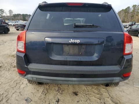 2011 Jeep Compass, VIN 1J4NT1FA8BD139074. Фото 6 з 6 з аукціону Copart. Каталог авто зі США OpenDataCar.