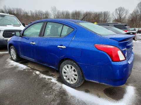2017 Nissan Versa, VIN 3N1CN7AP4HL879216. Фото 2 з 6 з аукціону Copart. Каталог авто зі США OpenDataCar.