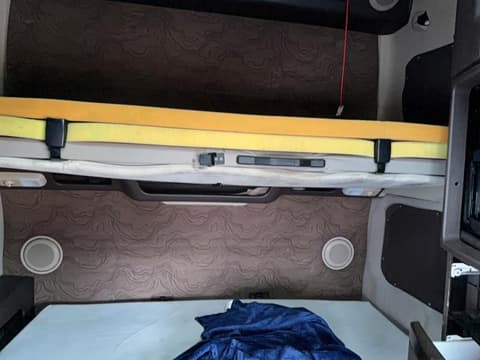 2017 Volvo VN, VIN 4V4NC9EH5HN973376. Фото 6 з 6 з аукціону Copart. Каталог авто зі США OpenDataCar.