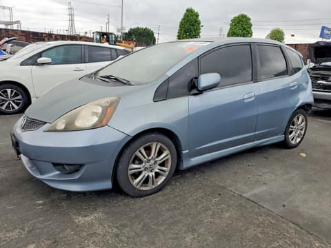 2011 Honda Fit, VIN JHMGE8H53BC003392. Фото 1 з 6 з аукціону Copart. Каталог авто зі США OpenDataCar.