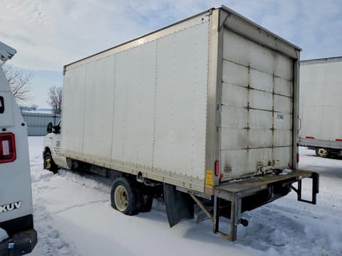 2019 Ford Econoline E350, VIN 1FDWE3FS9KDC32853. Фото 2 з 6 з аукціону Copart. Каталог авто зі США OpenDataCar.