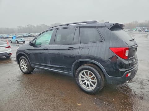 2021 Honda Passport, VIN 5FNYF8H05MB003486. Фото 2 з 6 з аукціону Copart. Каталог авто зі США OpenDataCar.